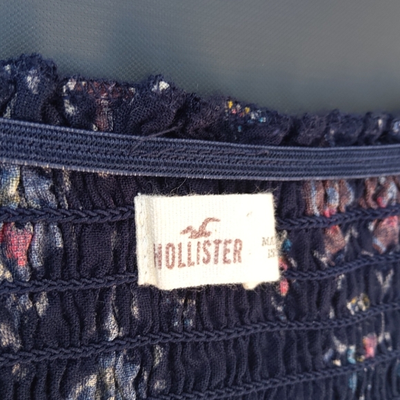 HOLLISTER blouse. - Picture 5 of 5
